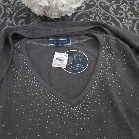 💕 NWT Gray Rhinestone Embellished Sweater Scarf Set - Picture 11 of 11